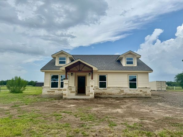 1075 E County Rd