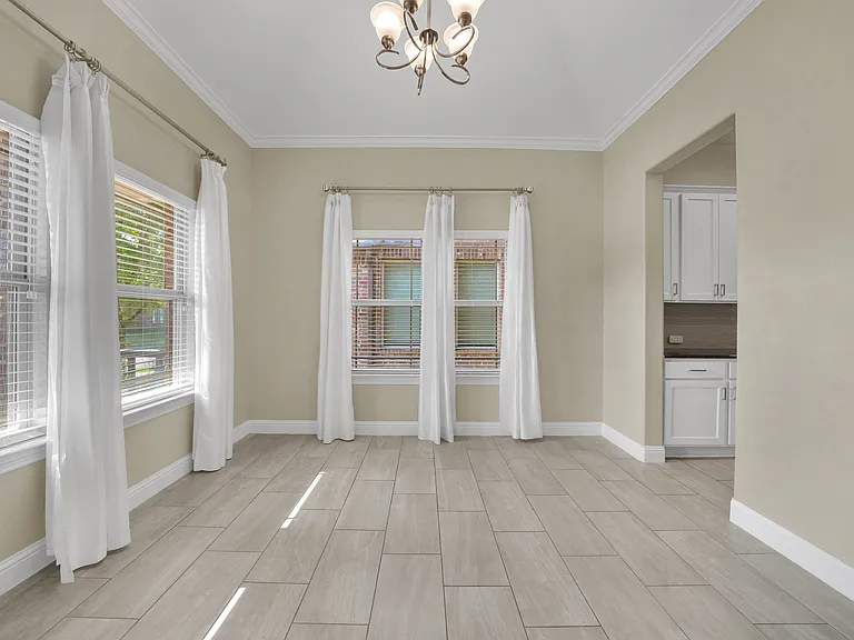 5805 Zinnia Dr — Photo 20