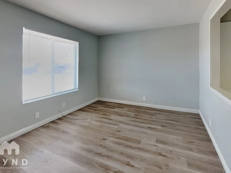 1908 Allen Ave — Photo 5