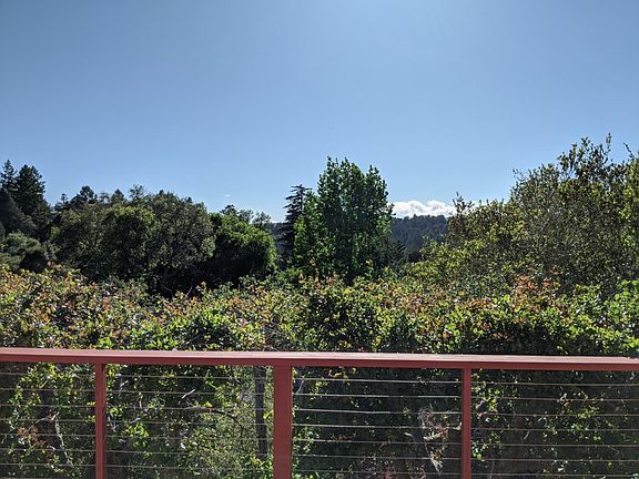 4th image of 219 Bel Air Dr