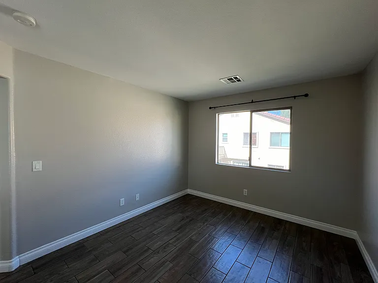 1834 Shining Elm Ct — Photo 21
