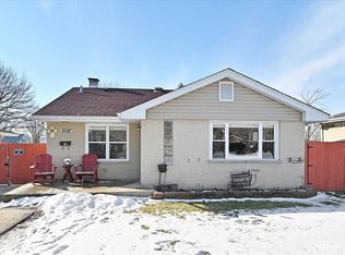 1008 S Oak St, West Chicago, IL 60185