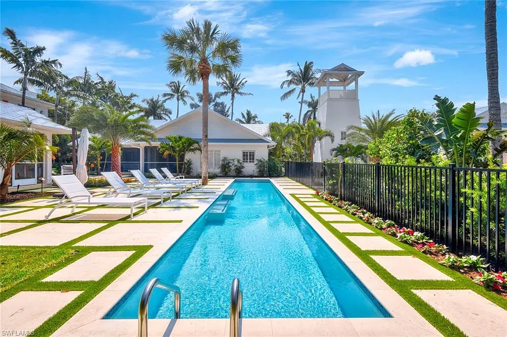 4 bed, 3.0 bath, 3500 sqft, $75,000 — Photo 1