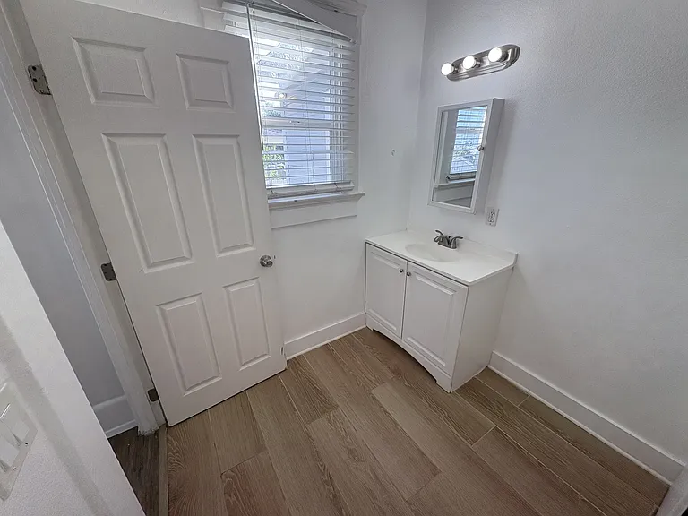 708 J Ave #708 — Photo 20