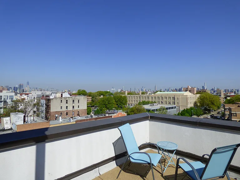 155 Meserole Ave #5G — Photo 7