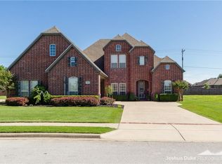 6002 W Noble St, Rogers, AR 72758
