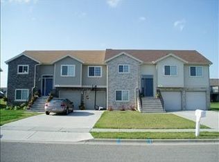 6402 Maywick Dr, Madison, WI 53718