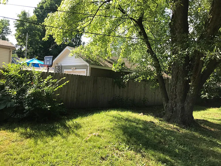 415 Pingree Blvd — Photo 15