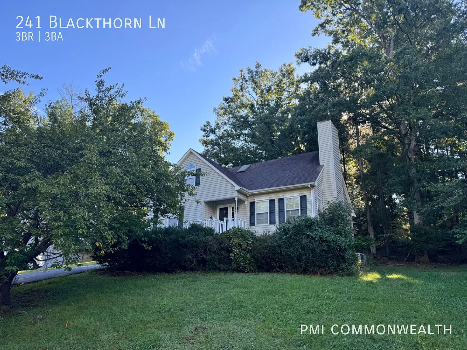 3 Bed / 3 Bath Single Family (Available Now) — Photo 2