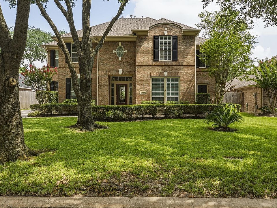 1st image of 9314 Walnut Brook Ct