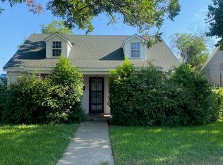 4336 Locke Ave, Fort Worth, TX 76107