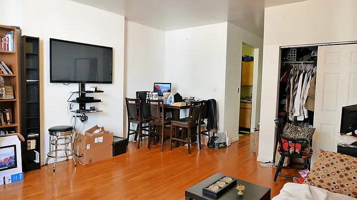 Rented by JK Dansar Corp | media 4
