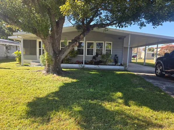 379 Windsor Dr, Pt Orange, FL 32129