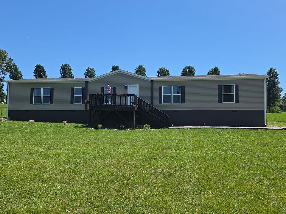 1st image of 175 Oak Ln