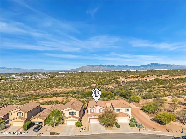 7689 E Fair Meadows Loop, Tucson, AZ 85756