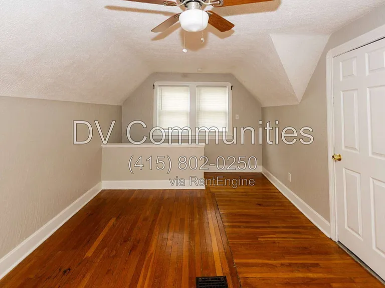 340 E 197th St — Photo 14