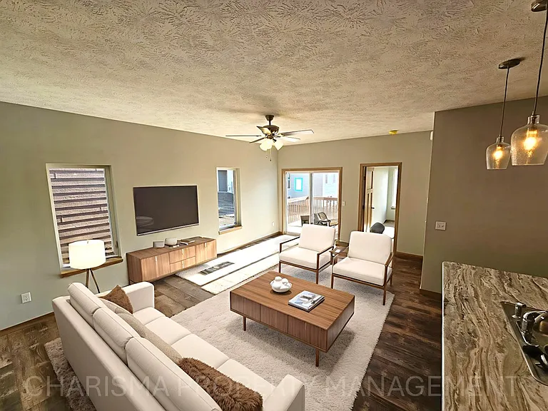 Tunis Drive Townhomes — Photo 45