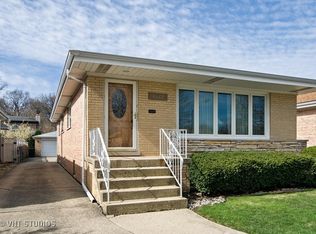 6822 N Dowagiac Ave, Chicago, IL