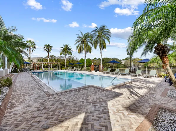 Halston Park Central