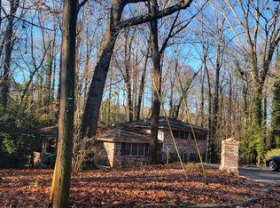 2303 Oakridge Ct, Decatur, GA 30032