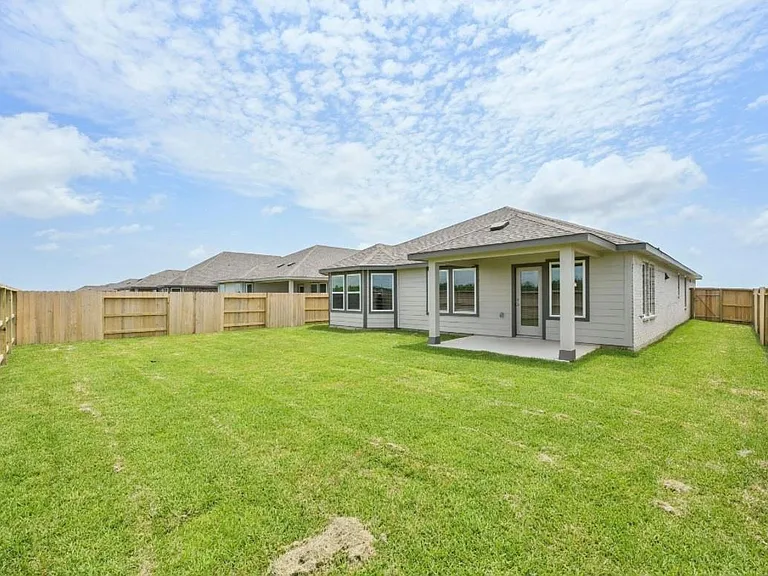 3415 Zilker Ln — Photo 20