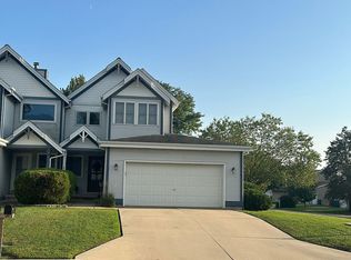 853 W McKinley Rd, Ottawa, IL 61350