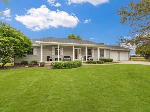 618 Cynthia St, Minonk, IL 61760