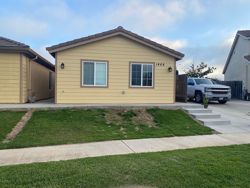 1st image of 1464 W Trimera Ave