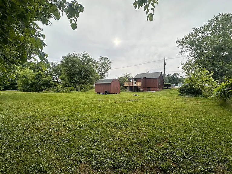505 Glendale Ave — Photo 8