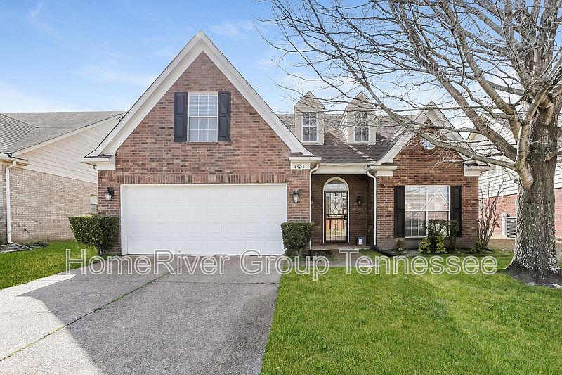 1st image of 4825 Bloomfield Dr