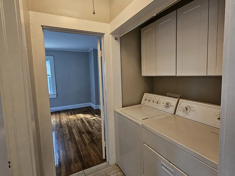 311 W McLendon Cir #A — Photo 9