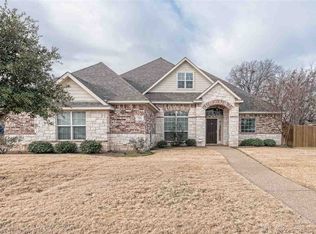 112 Sterling Rdg, Mc Gregor, TX 76657