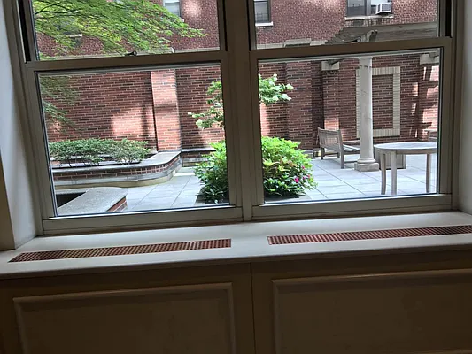 Rented by Century 21 New Golden Age Realty | media 11