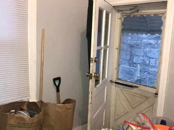 6308 Reedland St, Philadelphia, PA 19142