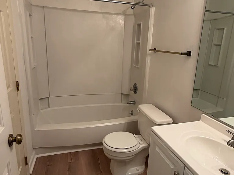 5905 Suncreek Ct — Photo 13
