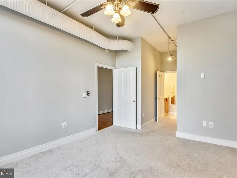 4480 Market Commons Dr #305 — Photo 11