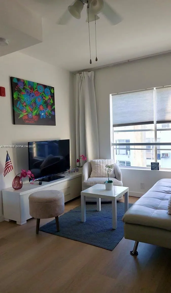 Sage On Penn Condo — Photo 1