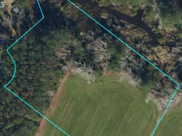 380 Stillwater Lane, Oriental, NC 28571