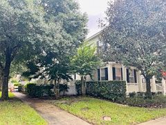 4th image of 1100 Lutyens Ln