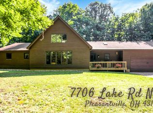 7706 Lake Rd NE, Pleasantville, OH 43148