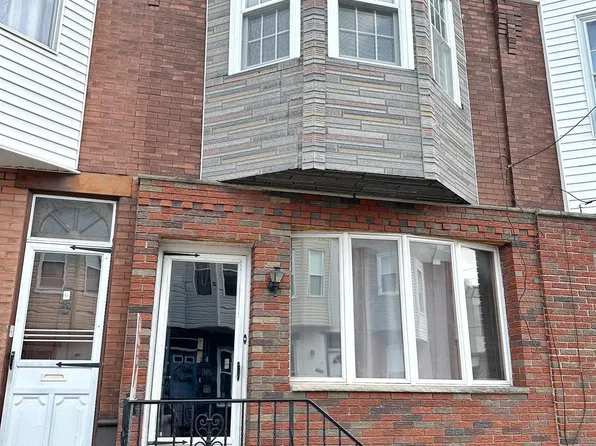 2018 Emily St, Philadelphia, PA 19145