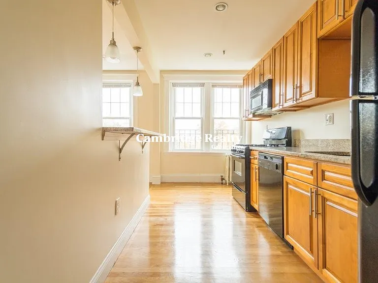 288 Chestnut Hill Ave #14T — Photo 2