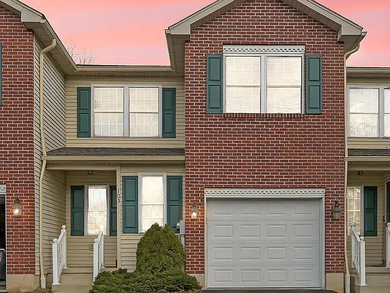 103 Lantern Green Way #103 — Photo 2