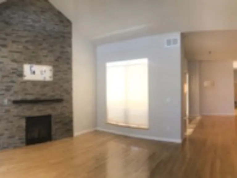 2381 Hecla Dr — Photo 40