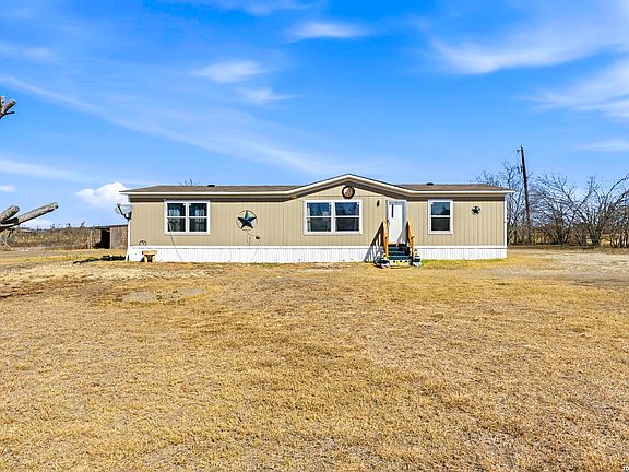 2nd image of 393 W County Road 5719