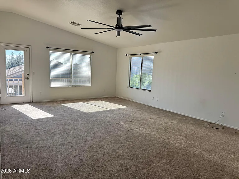 1733 E Primera Dr — Photo 13
