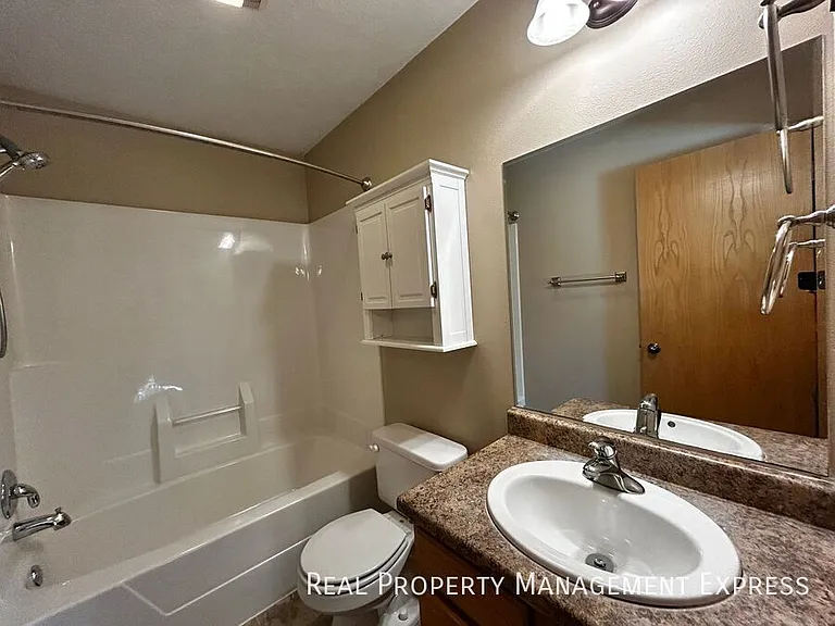 7636 S Rose Crest Ct — Photo 16