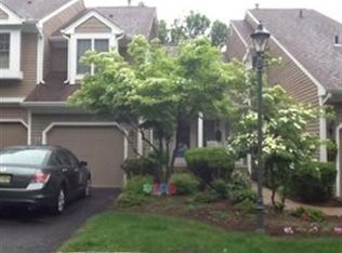 81 N Edgewood Rd, Bedminster, NJ 07921