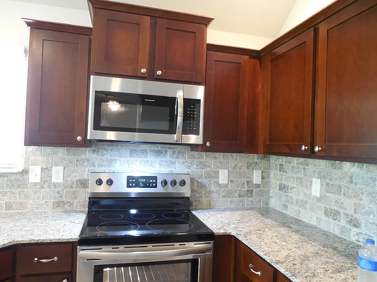 1111 Gardenia St — Photo 38