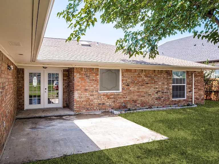 6355 Starnes Rd — Photo 20